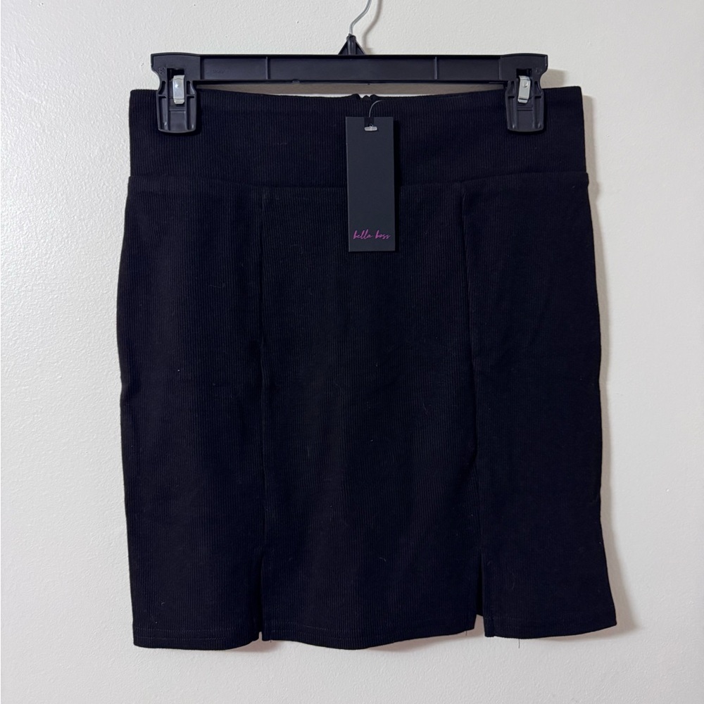Elegant Black Pencil Skirt by Bella Boss